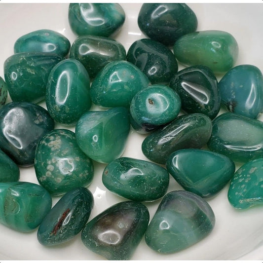 Pachamama Green Agate Tumbled Stones For Confidence And Self-Esteem - Earth Heart Resources